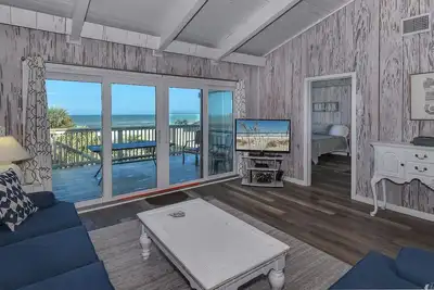 Image de Sunny Daze Townhome at Sea Dunes B6 - 3 chambres / 3 salles de bain avec vue sur l'océan