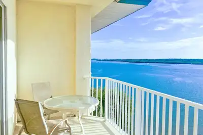 Image de Magnifique copropriété au bord de l'eau à Boca Ciega Resort