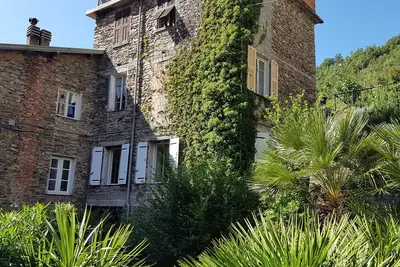 Charmant studio avec terasse extérieur, plein centre de Molini di Triora