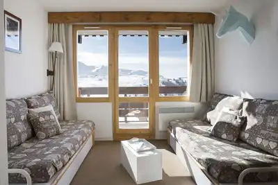 Image de Belle Plagne, T2 rénové 4 cristaux pour 5 personnes, skis aux pieds