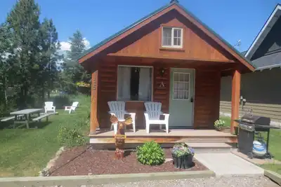 Image de Une charmante cabane à proximité du parc national des Glaciers, du lac Flathead et des stations de ski.