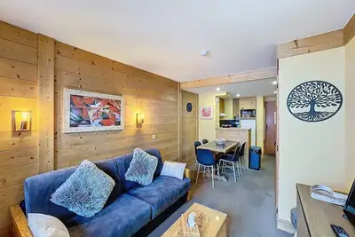 Image de Les Menuires - 2 pièces 4/5 pers - 42m² - Balcons - Ski aux pieds - Rés. Aconit