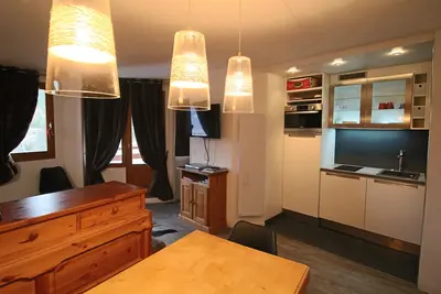 Image de Courchevel / La Tania -Beau 3 pièces Ski aux pieds des pistes + Garage-(6 pers)