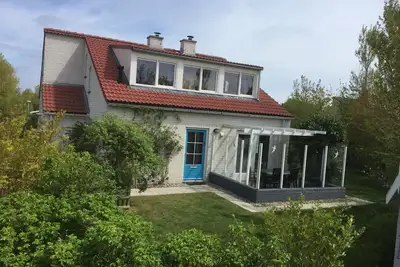 Image de Enfants bienvenus mais calme, sauna, jardin avec Stuga u. Jardin Cheminée / Grill
