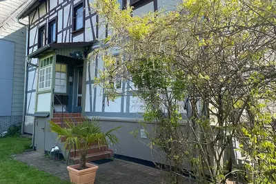 Image de Appartement calme et naturel de 34 m² dans une maison à colombages, Kassel-Harleshausen 2 Personnes