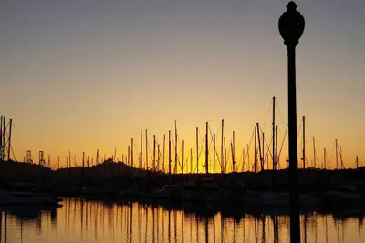 Image de Retraite au bord de l'eau dans la Bay Area, près de San Francisco