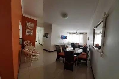 Image de Appartement confortable à 160 mètres de la plage d'Enseada-Guarujá
