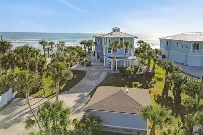 Image de Ocean Front Home w / plage privée