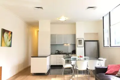 Image de The Walkup: Appartement central de luxe 3bd + salle de sport + piscine + Wi-Fi gratuit + parking