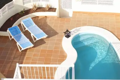Image de Villas À 20 MÈTRES De La Mer De La Mer, Avec Piscine PRIVÉE.