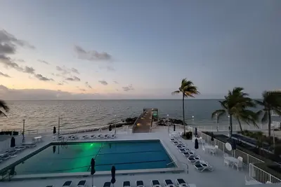 Image de Paradise 210 East Ocean Drive, Key Colony Beach 33051