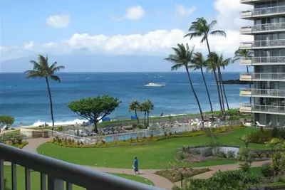 Image de Détendez-vous dans le paradis! 1br / 2ba Beachview Condo, 250 $ 400 $ / Nuit