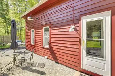 Image de Cabine mise à jour / Animaux acceptés par Randonnées et Woodstock!