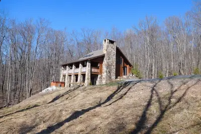 Image de Maison de vacances privée, luxueuse et rustique avec une vue magnifique.