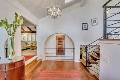 Image de Snowy Powder Retreat Minutes to 4 Ski Resorts - Huge Luxury Home