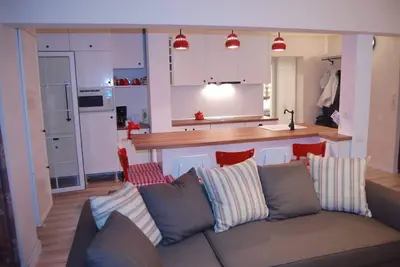 Image de Appartement Vintage avec 2br + Vue sur la montagne Tampa