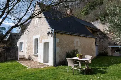 Image de La Closerie, adorable maison, parc du chateau des Ormeaux, 6 km d'Amboise.