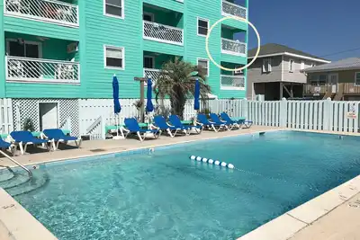 Image de ☀ Breezy, Open Condo, à quelques pas de la plage et de la promenade avec vue sur la mer et piscine