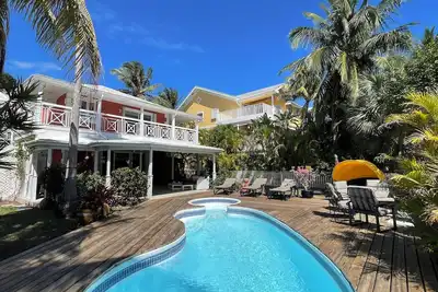 Image de Canal Propriété Avec Dock \/ Gated Community \/ résidentiel seulement