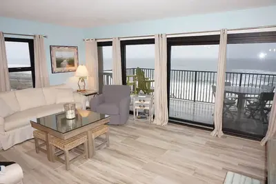 Image de Coin de plage moderne, 2 rois, Srvc de plage en saison pour 2, 65 \"Tv / XBox