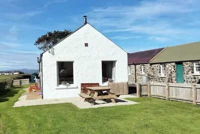 Retraite de chalets sur la route côtière de la chaussée