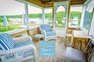 Image de Premier Waterfront Cottage 3