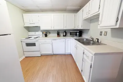 Image de Appartement privé et doux au centre-ville de Winston-Salem