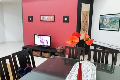 Image de Nouveau! Villa Wangsamas Condo. Wifi. UnifiTV.