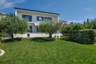 Appartement confortable et moderne, à 300 mètres de la mer, 3 chambres
