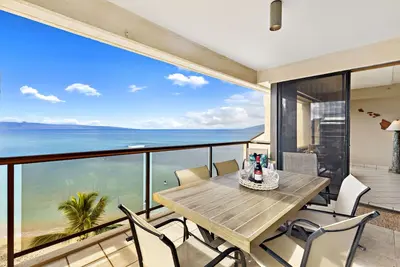 Image de Fin Mai 30% De Reduction Sur SPÉCIAL! 3Bd / 2Ba- À quelques pas de la plage!