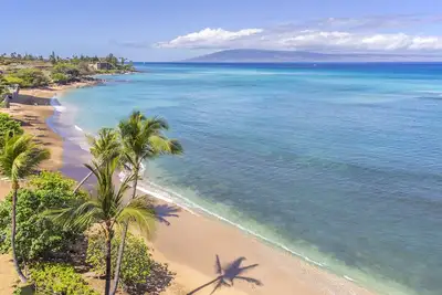 Image de Les rêves de vacances hawaïennes deviennent réalité du 8 au 28 mai 2019! 30% de réduction 2Bd / 2Ba Unité de coin rénové 353!