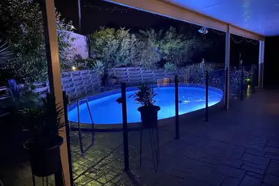 Image de ❤️Idéal pour les familles. 2 ch \/ 5 ch, cuisine équipée, piscine, Wifi, petit déjeuner inclus