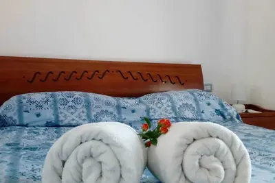 Image de Maison-Appartement situé dans un complexe résidentiel à seulement 800 mètres du centre