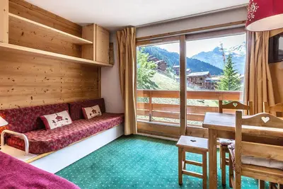 Image de Appartement confortable, pieds des pistes, balcon, casier Ă skis