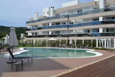 Image de Appartement 3 chambres - copropriété haut de gamme avec piscine et garage