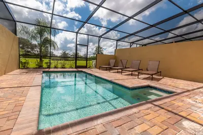 Image de Remises Disponibles - Solterra - 5 chambres - Aucun Frais De Resort, Rivière Lazy, Toboggans