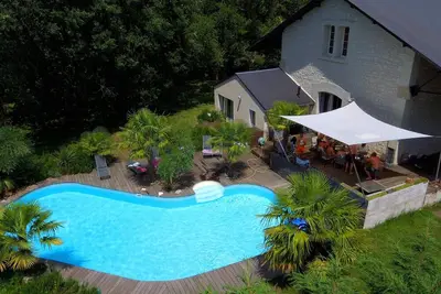 Image de Villa proche chinon 9 personnes avec piscine chauffée