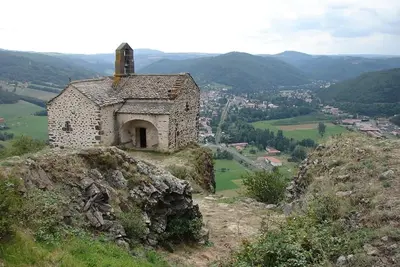 Image de Petite maison au coeur du Cantal, à Massiac, entre Margeride et Cézallier.