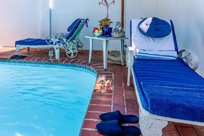 Le Bleu Cobalt Cottage est un charmant cottage indépendant.