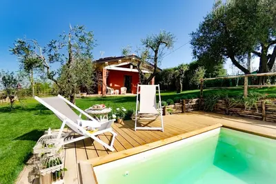 Image de Maison de vacances privée avec climatisation, piscine privée, Wifi, animaux admis, parking