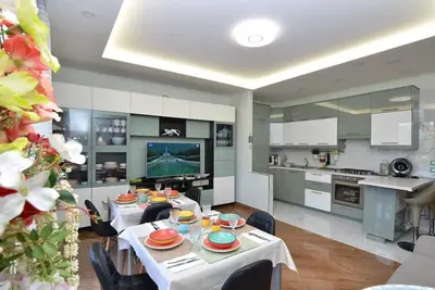 Image de Caserta Deluxe - ÉLÉGANT Appartement À Caserta Centre Accueille Jusqu'À 5 Personnes