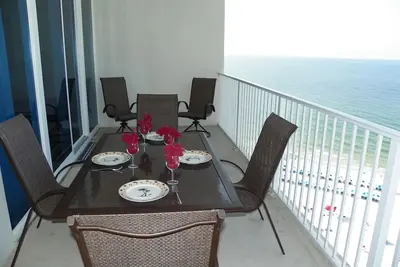 Image de Lighthouse Beachfront Condo