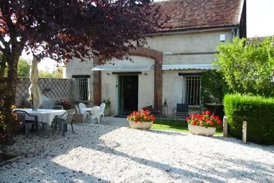 Image de Fermette à la campagne indépendante tout confort 110 M² piscine et jaccuzi
