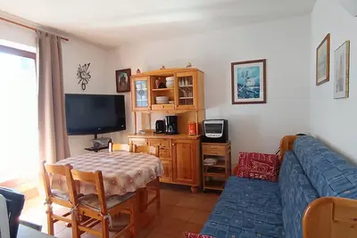 Image de Appartement rénové 2 pièces + coin montagne - 6 pers - Centre village près des pistes - 2*