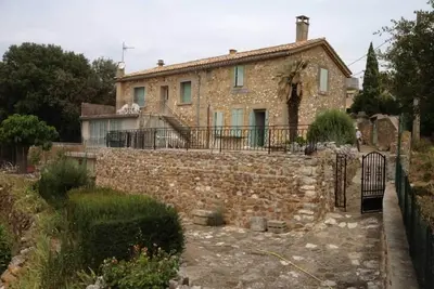 Image de Maison avec jardin proche d'Uzes