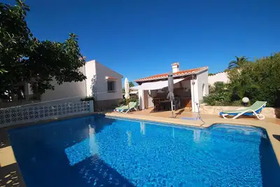 Image de Climatisation, Internet, piscine privée, cuisine d'été, vue sur la mer