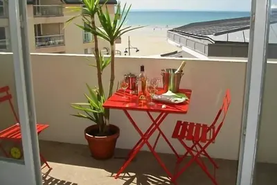 Image de Appartement Face à la Mer (Box, wifi, Canal +, Apple Tv)