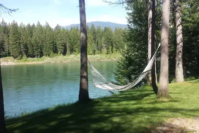 Image de Retraite sauvage et pittoresque de la rivière Flathead