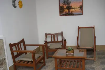 Image de 1 Départ indépendant avec chambre et 3 chambres indépendantes.
