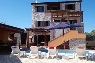 Image de Casa Bozzero, rustique élégant et moderne avec 2 appartements